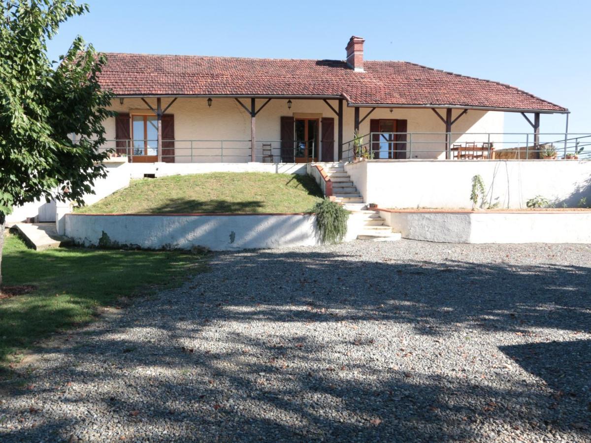 Bed and Breakfast Ancienne Ecole Cazaux-Villecomtal Exterior foto